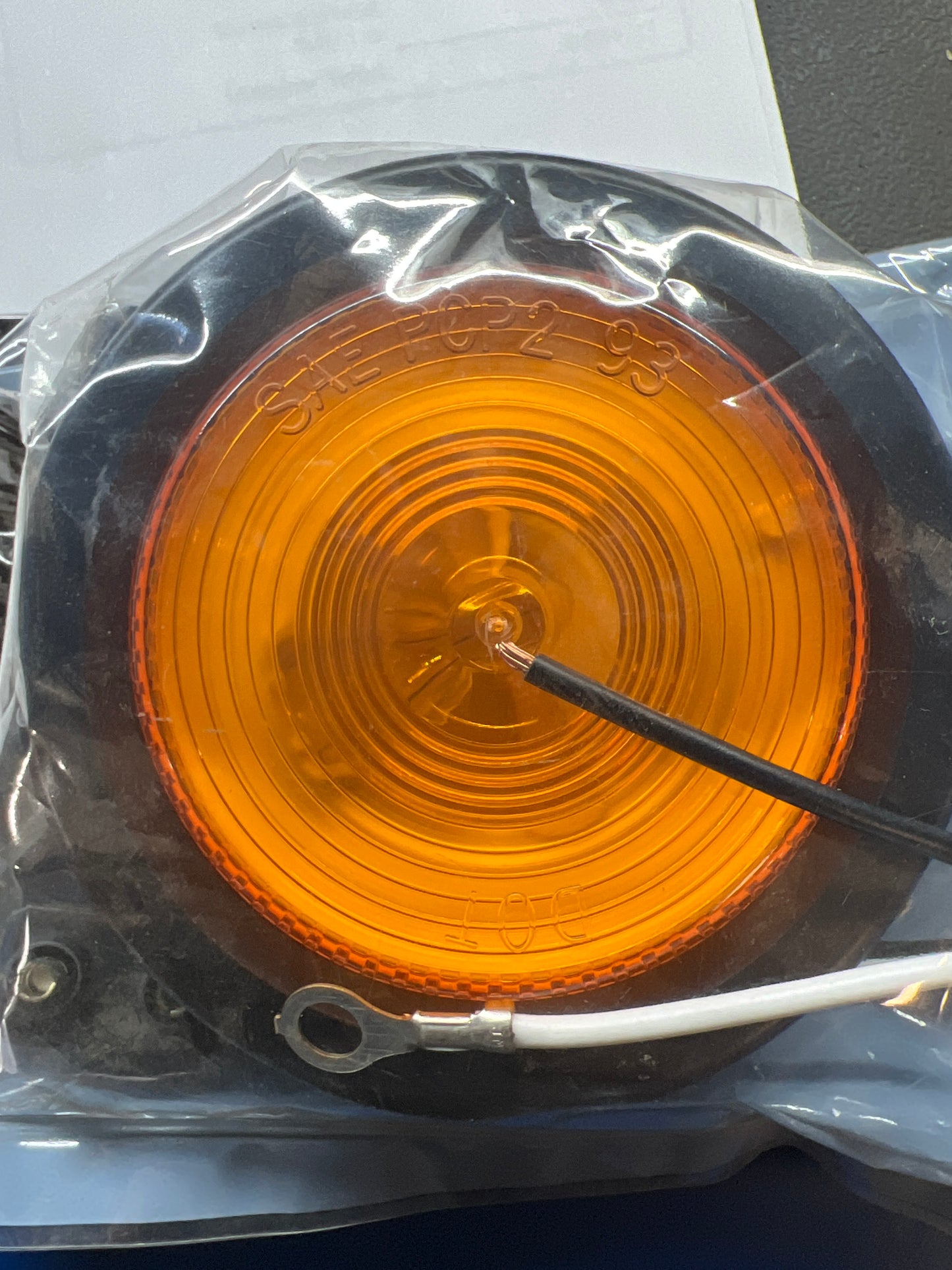 2 1/2in Amber around Marker Light W/Grommet and Harness